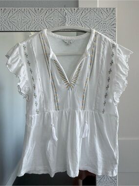 luke brand White Embroidered V-Neck Peasant Top with Tassels